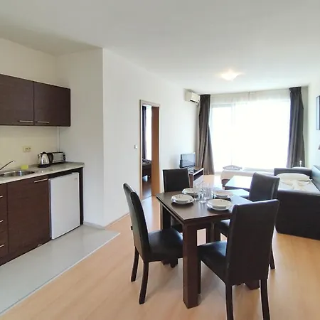 New Line Village Слънчев бряг