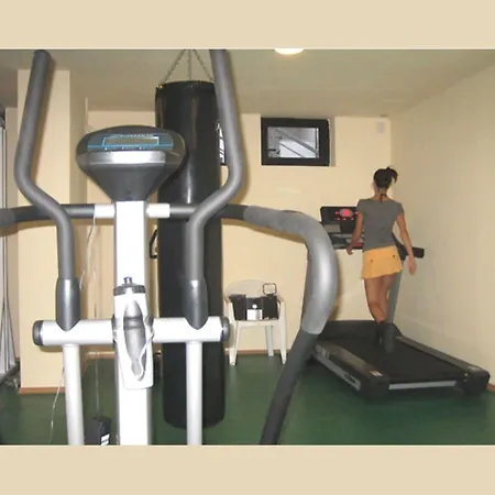 New Line Village דירה סאני ביץ'