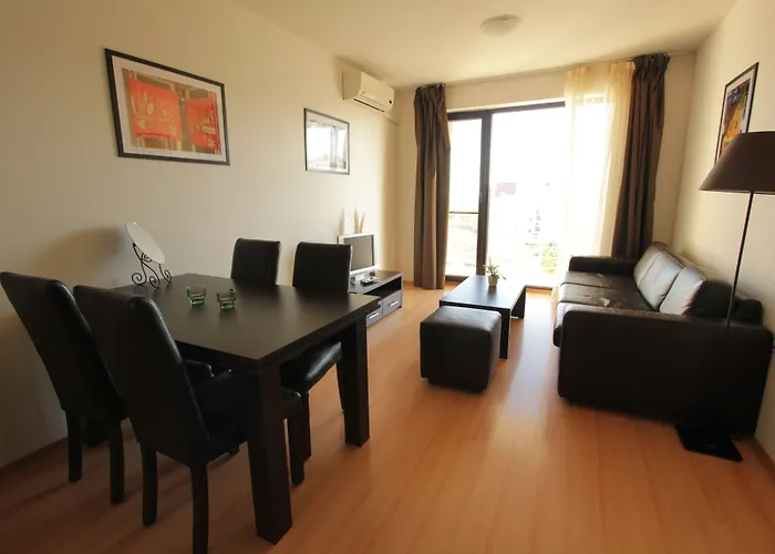 New Line Village Apartment