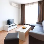 Апартаменты New Line Village