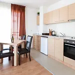 New Line Village Солнечный берег