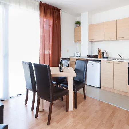 Apartament New Line Village Słoneczny Brzeg