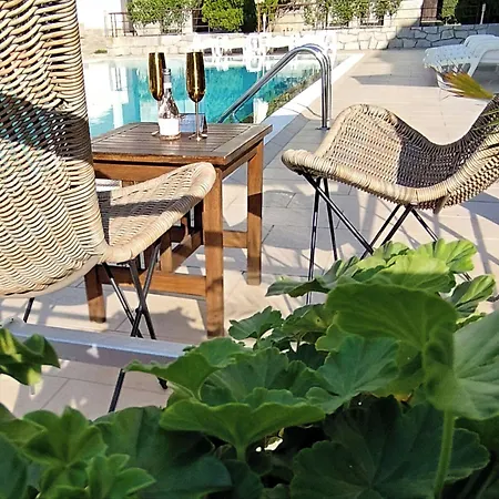 Apartament New Line Village