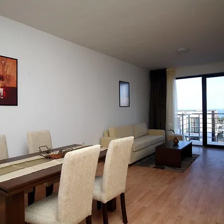 New Line Village * 써니비치