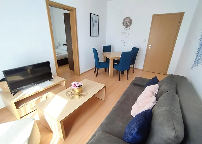 New Line Village * Сонячний Берег