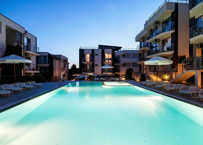 New Line Village * Сонячний Берег