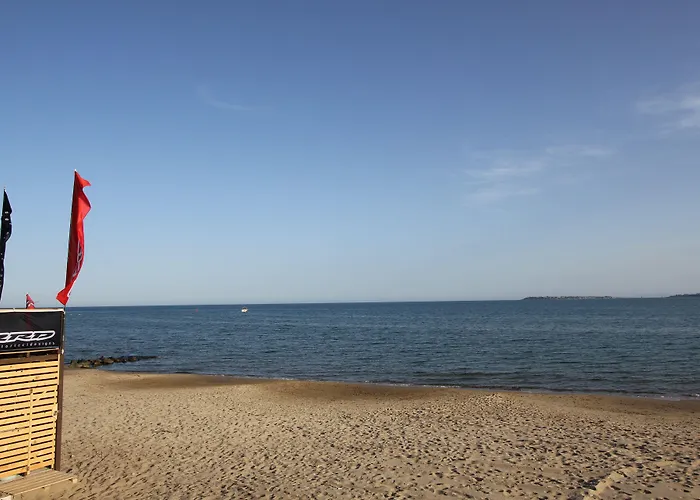 New Line Village Сонячний Берег