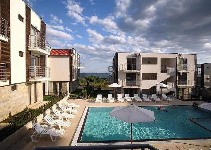 New Line Village * Сонячний Берег